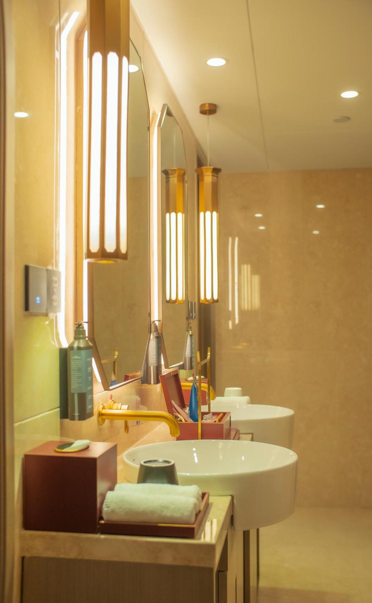 Beijing International Hotel ภายนอก รูปภาพ